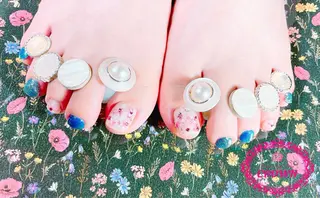 ネイル CROWN プライベートサロンのネイルデザイン