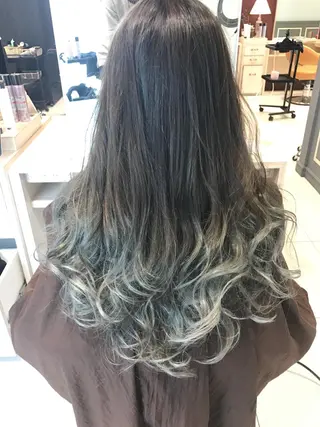 セミロング カラー 難しい髪質の縮毛矯正 高岡/射水/髪質改善のヘアスタイル