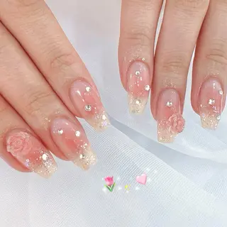 ネイル SAORI🎀 マグネット特化サロンのネイルデザイン