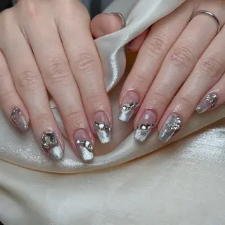 ネイル Maggie Nail🦩のネイルデザイン