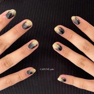 ネイル 🎼CAFUNÉ_ TOKYO.•*¨のネイルデザイン