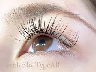 マツエク・マツパ evolve by TypeAB所属・evolve  by TypeABのマツエク・マツパデザイン