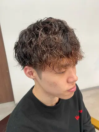 パーマ メンズ ｼﾉｻﾞｷ ｷﾅのヘアスタイル