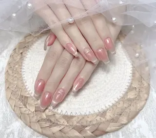 ネイル uu ネイルサロン関内🌼のネイルデザイン