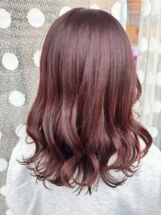 ミディアム 古澤 あかねのヘアスタイル