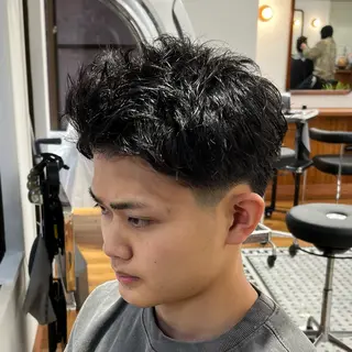 ショート メンズ メンズカット✂️ スキンフェード伊藤陸のヘアスタイル