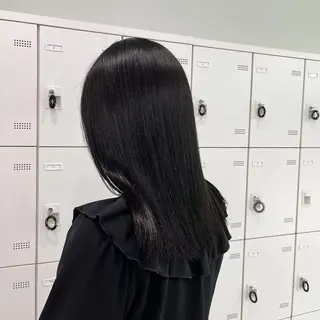 カラー 🩶透髪×モテ髪🩶 池袋SHE🏹🩶のヘアスタイル