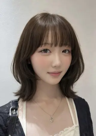 セミロング 中韓🇨🇳🇰🇷 トレンド&髪質改善のヘアスタイル