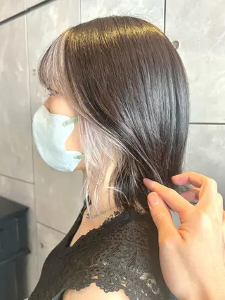 ミディアム カラー ヘアアレンジ ネイル 🌈インナーカラー ‘ショウマ’🌈のヘアスタイル