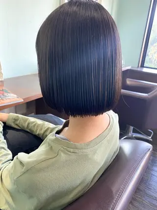 ショート 秋月 亜耶のヘアスタイル