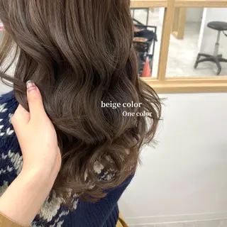 ロング カラー 柔らかオリーブ🌿 HIMARI🌻のヘアスタイル