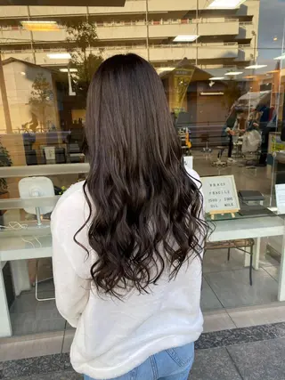 ロング カラー ヘアアレンジ 川上 麻梨阿のヘアスタイル