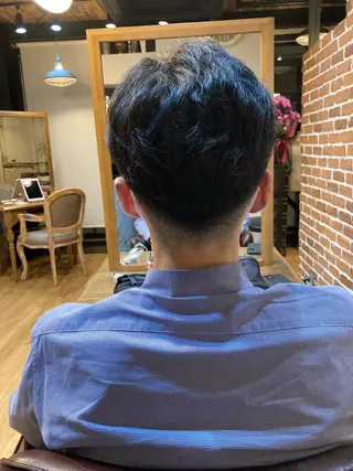 メンズ ✨色持ちの良い艶 カラー✨蟹江真世のヘアスタイル