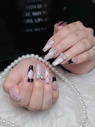 ネイル Julli NailStudioのネイルデザイン