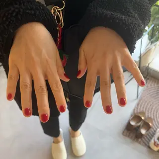 ネイル WHITE NAIL Nanamiのネイルデザイン