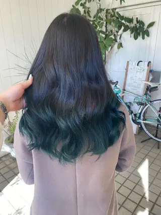 セミロング nailist mana𖤐´-のネイルデザイン