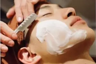 LAVIE NEW STANDARD BARBER　両国店所属・岩﨑 美優のエステ・リラクイメージ