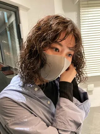 ミディアム パーマ 🛑柔らか透明感 カラー🛑大谷のヘアスタイル