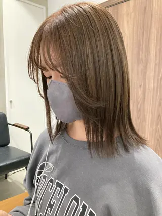 ミディアム Larry🌼中下 美香のヘアスタイル