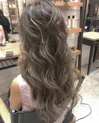 ロング カラー 北間 寛哉のヘアスタイル