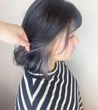 ショート カラー 韓国レイヤーカット/ ダブルカラーのヘアスタイル