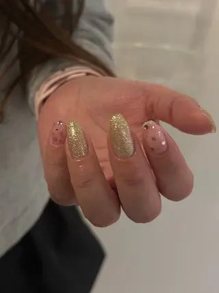 ネイル DEEokazaki momona.Gのネイルデザイン