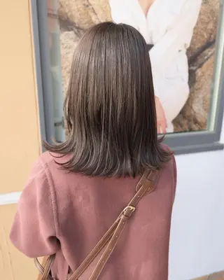 セミロング カラー 大人女性のショート 戸高昌紀のヘアスタイル