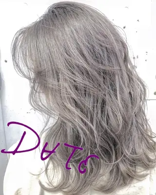ロング カラー パーマ ヘアアレンジ メンズ キッズ ネイル マツエク・マツパ レイヤー/顔周り 韓国ヘア森田和貴のヘアスタイル