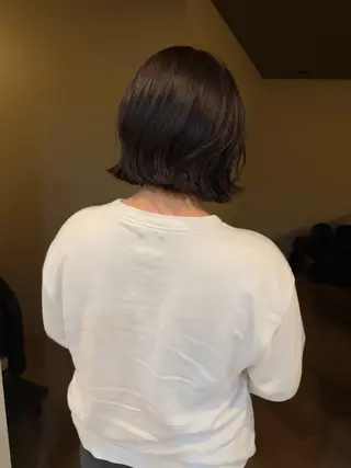 ミディアム カラー shiro.kobe 森彩華のヘアスタイル