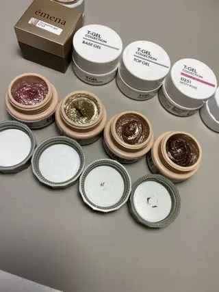 ネイル Bavardage Nailのネイルデザイン
