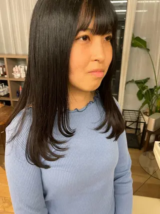 セミロング 白木 柾美のヘアスタイル