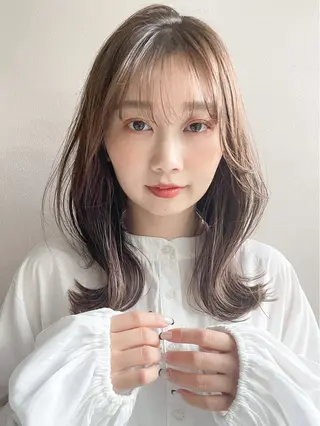 セミロング カラー 【lyann表参道】 大内優衣のヘアスタイル