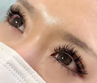 セミロング カラー パーマ ヘアアレンジ メンズ キッズ ネイル マツエク・マツパ アイブロウ 地域 No. 1店 nail&eyelash Liliana所属・ベテランのお店です 🍓.Lilianaのマツエク・マツパデザイン