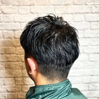 ショート カラー パーマ ヘアアレンジ メンズ メンズカット/パーマ 山崎航平💈のヘアスタイル