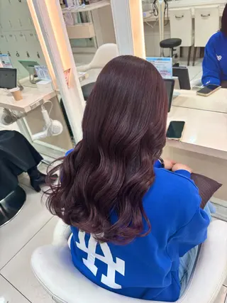 ロング ヘアアレンジ 透明感カラー🫧 aika🐈のヘアスタイル