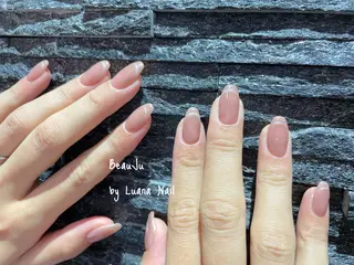 ネイル BeauJu by Luana Nailのネイルデザイン