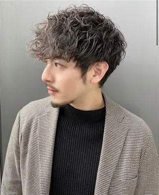 ショート パーマ メンズ 大人メンズパーマ メンズ特化　萱原大幹のヘアスタイル