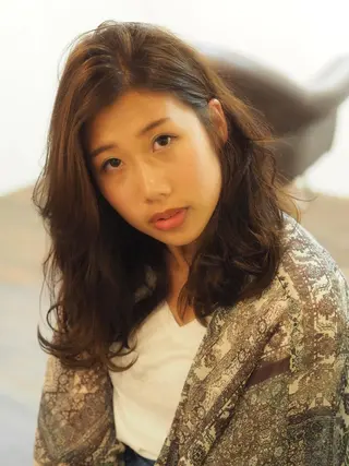 セミロング 坂本 直樹のヘアスタイル
