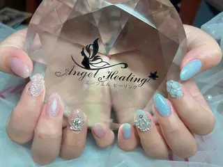 ネイル エンジェル ヒーリング 矢場町店のネイルデザイン