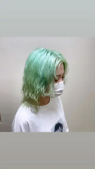 ミディアム カラー パーマ ヘアアレンジ メンズ キッズ ネイル マツエク・マツパ 切りっぱなしヘアボブ ミディアムヘアRYOのヘアスタイル