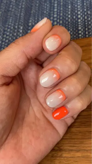 ネイル 新山 聖のネイルデザイン