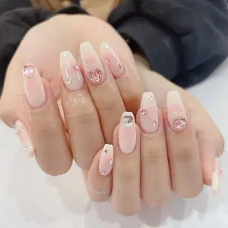 ネイル Lee Nailsのネイルデザイン