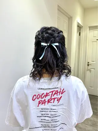 ヘアアレンジ 🇰🇷韓国レイヤー 多幸感メイク🤍のヘアスタイル