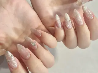 ネイル Lily nail 大濠店所属・Lily イシイのネイルデザイン