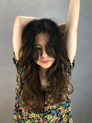 セミロング mitchy ミッチーのヘアスタイル