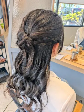 ヘアアレンジ 古屋 美春のヘアスタイル