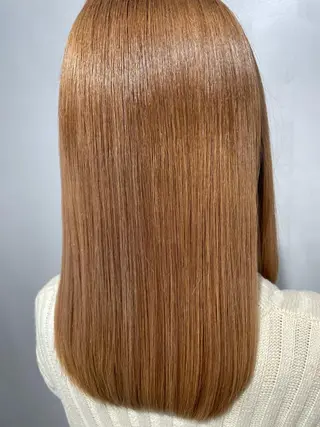 セミロング 髪質改善イノアカラー 富澤ショウタのヘアスタイル