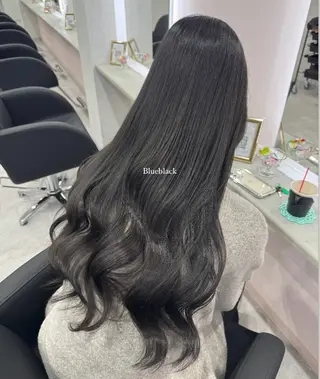 ロング カラー ヘアアレンジ 最新艶髪トレンド¦ ヘア¦miyu🐒♡のヘアスタイル