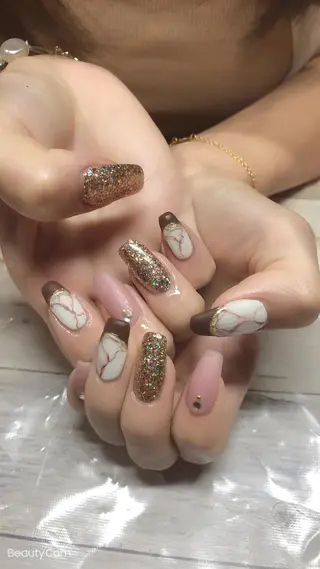 ネイル ✨アン ミユ✨のネイルデザイン