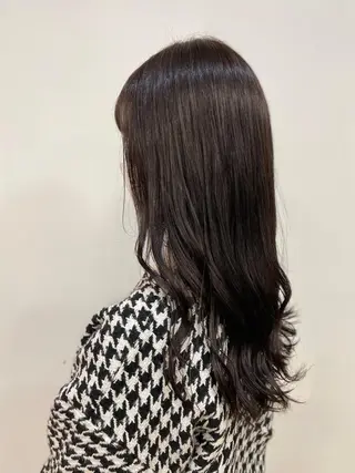 ロング 河口 友里のヘアスタイル
